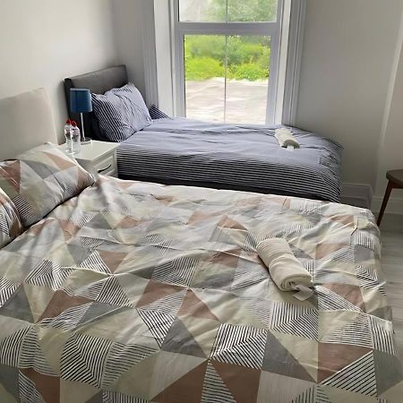 Naas Town - Budget Double Bedrooms Eksteriør bilde