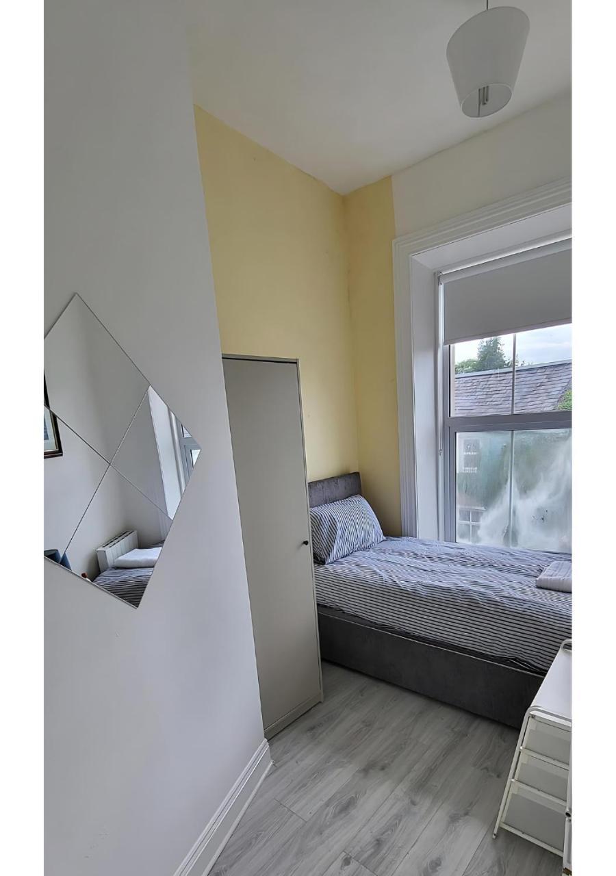 Naas Town - Budget Double Bedrooms Eksteriør bilde