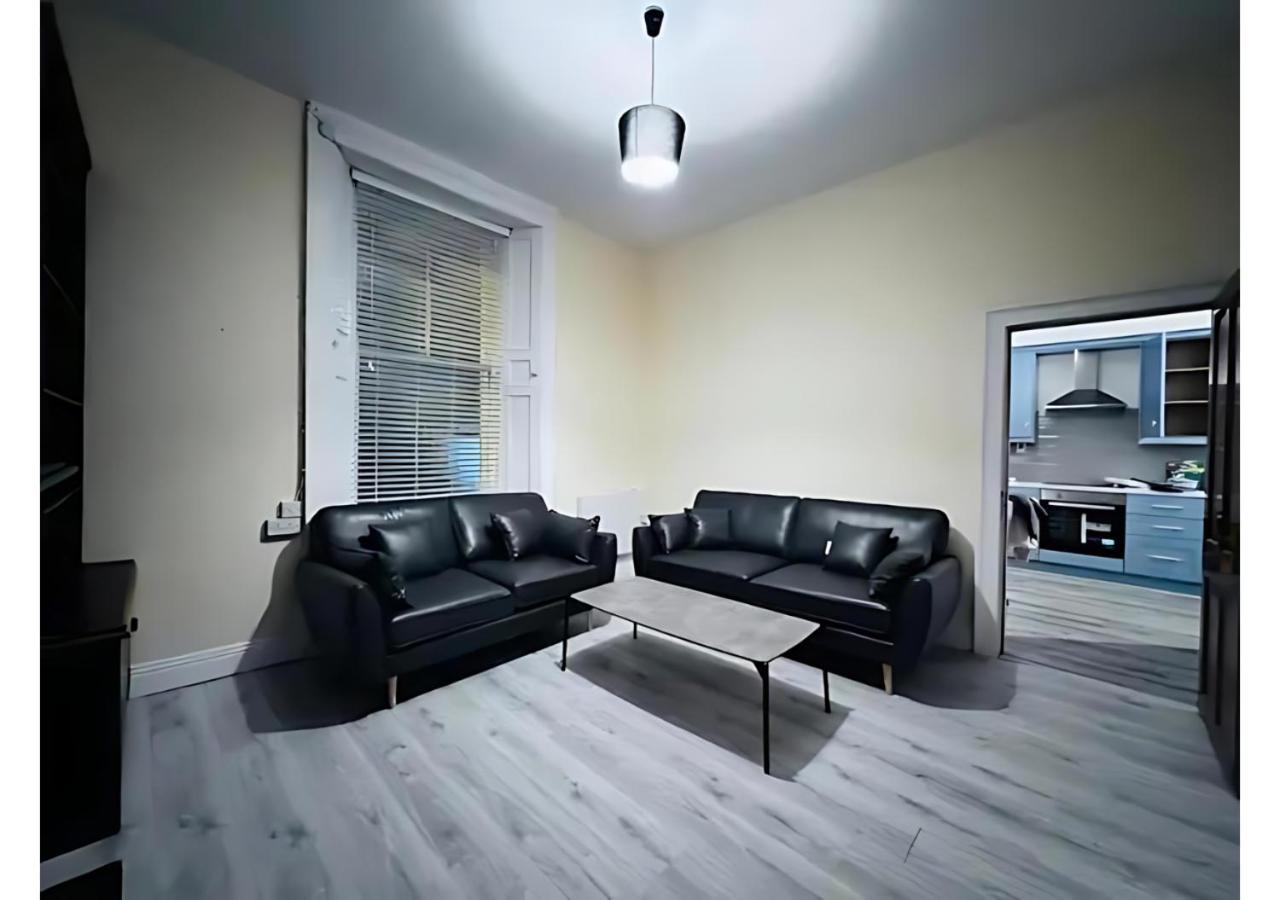Naas Town - Budget Double Bedrooms Eksteriør bilde